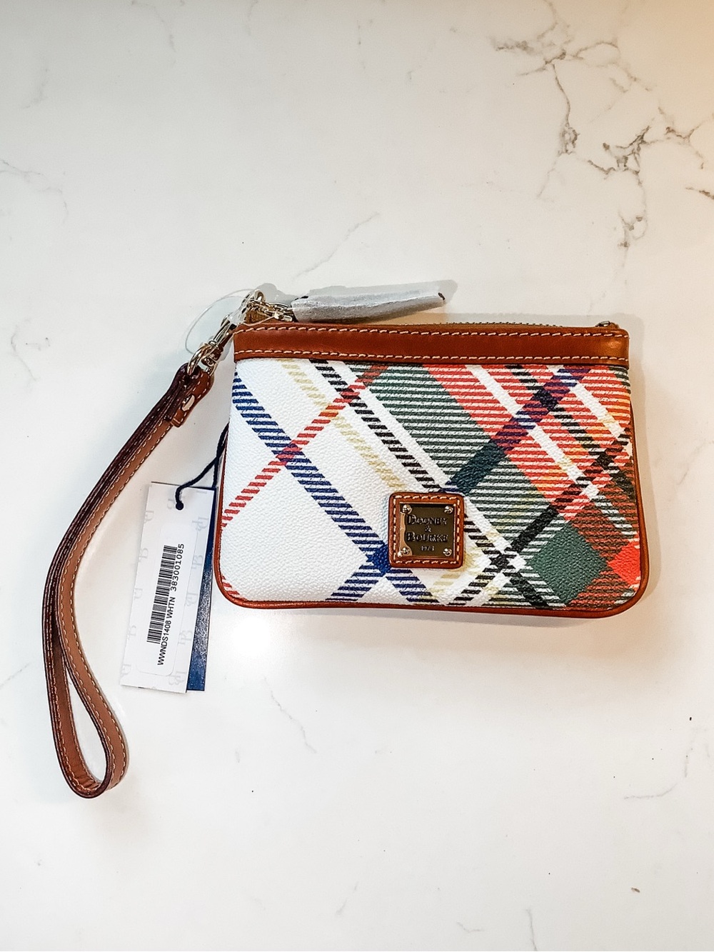 NWT Dooney & Bourke Plaid Tartan Windsor Medium Wristlet